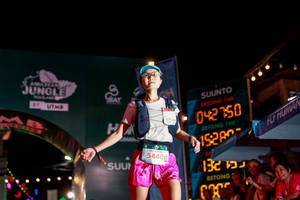 BIB: 5440, 140, 042750, 100, 1528, 132159
                            <button type="button" onclick="openModal(24867181)" class="btn btn-primary btn-sm float-right btn-popup" data-toggle="modal" data-target=".modal-high-quality">
                        <i class="fas fa-shopping-cart"></i> Add to Cart
                    </button>
                                            <button type="button" onclick="isThisMe(24867181, true)" class="btn btn-success btn-sm float-right btn-popup btn-isme hidden" data-toggle="tooltip" data-placement="bottom" title="นี่คือรูปของคุณใช่ไหม คลิกที่นี่เพื่อเอาเข้าอัลบั้ม">
                        <i class="fas fa-plus"></i> Add to album
                    </button>
                    <button type="button" onclick="isThisMe(24867181, false)" class="btn btn-warning btn-sm float-right btn-popup btn-isnotme hidden">
                        <i class="fas fa-ban"></i> Remove from album
                    </button>